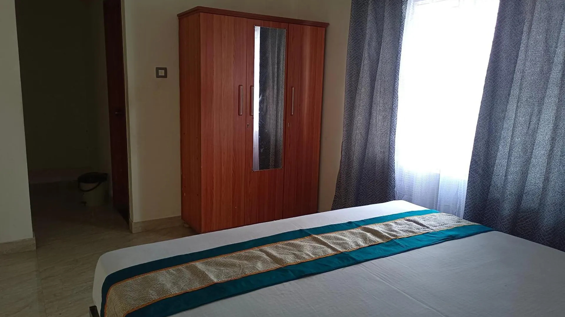 Royal Home Stay Mysuru - Service Apartment 0*, Mysore
